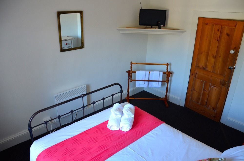 Caledonian Inn Роб Екстер'єр фото